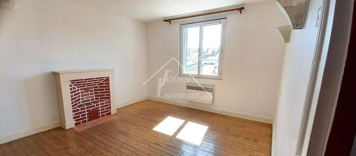 Maison à NOYANT-D'ALLIER