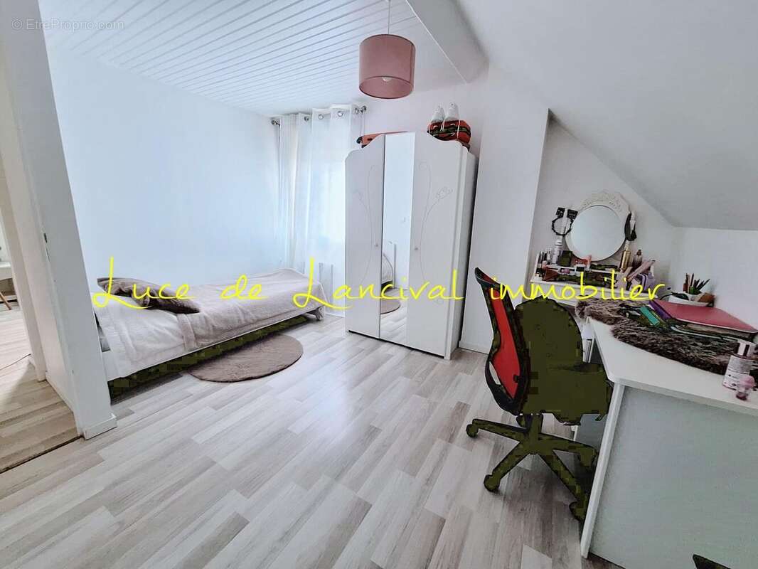 Maison 145 m² à Tergnier  - photo 9
