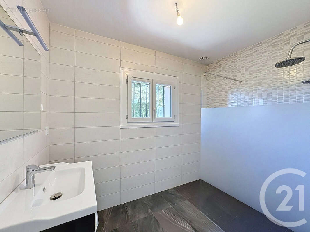 Maison 120 m² à Pavie  - photo 14
