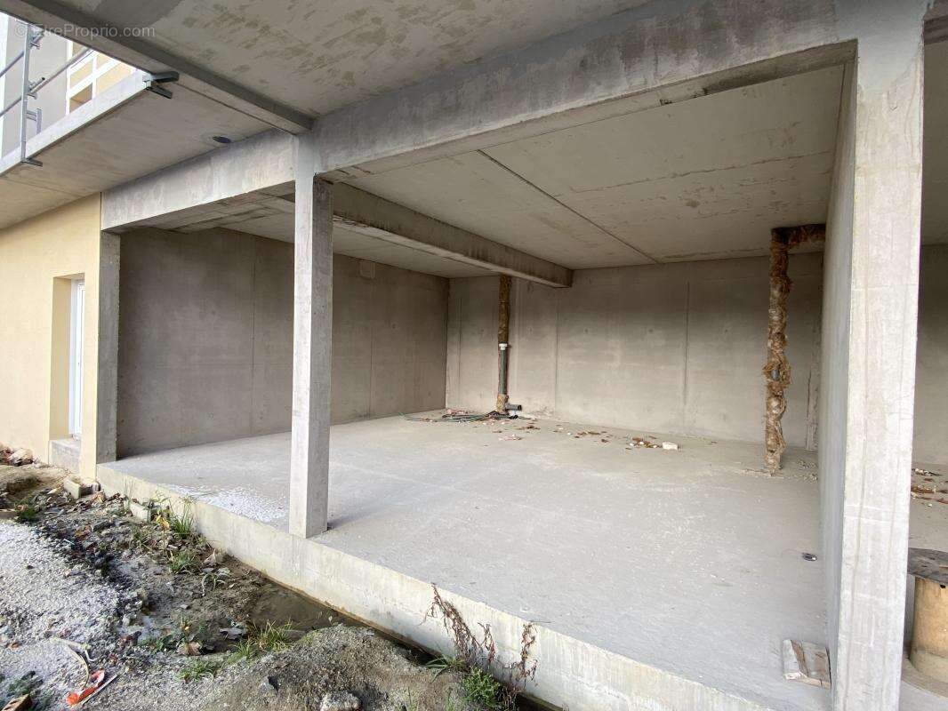 Commerce à SAINT-PAUL-LES-DAX