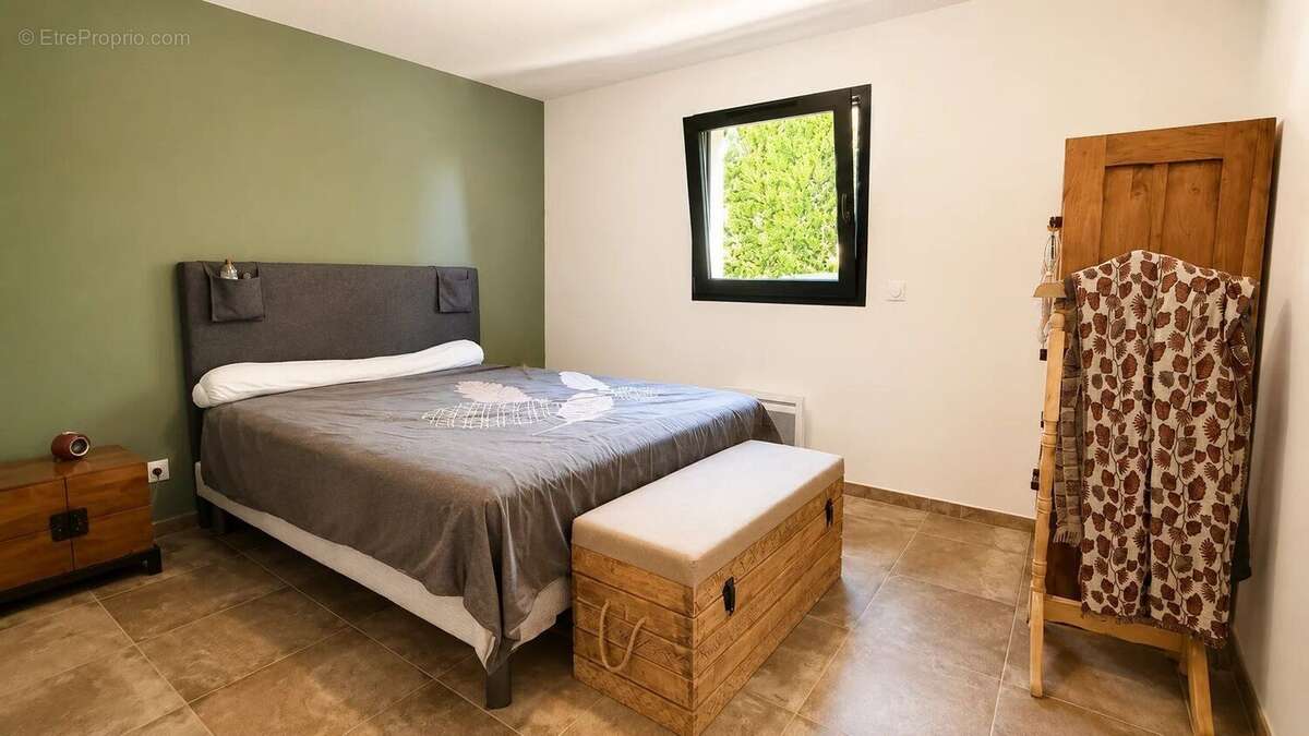 Vente Maison Pourrieres(83910) 379 000ï¿œ - photo 8