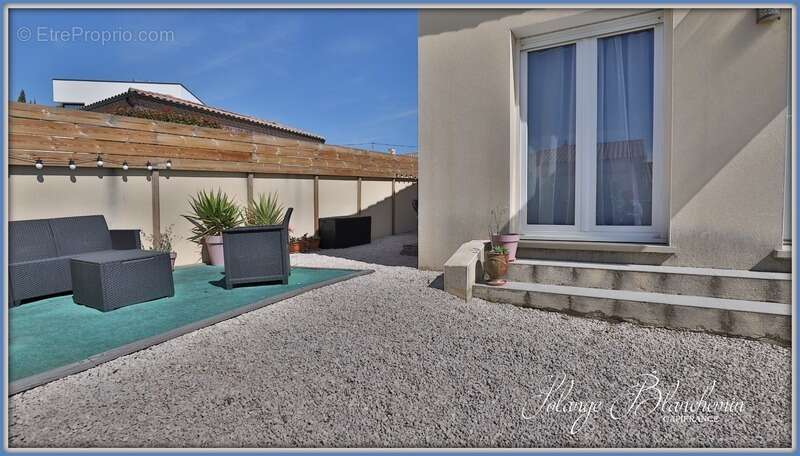 Maison à LIGNAN-SUR-ORB