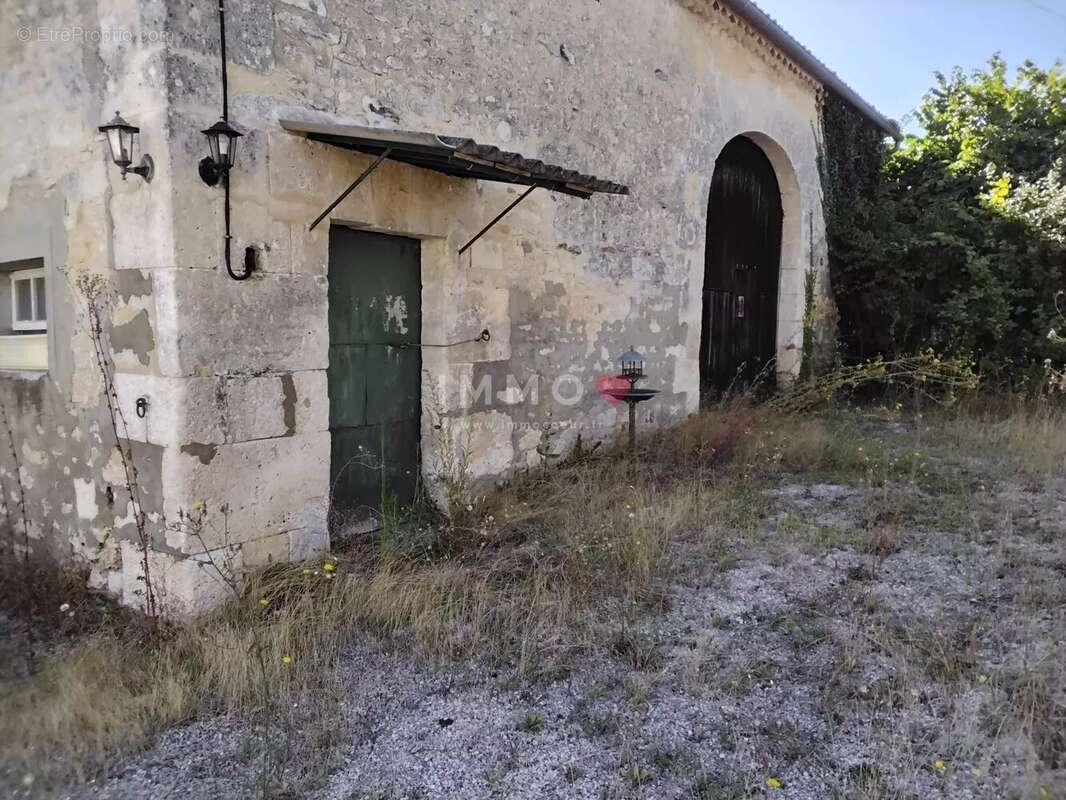 Maison à TORSAC