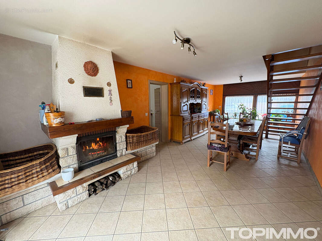 Maison à FREMIFONTAINE