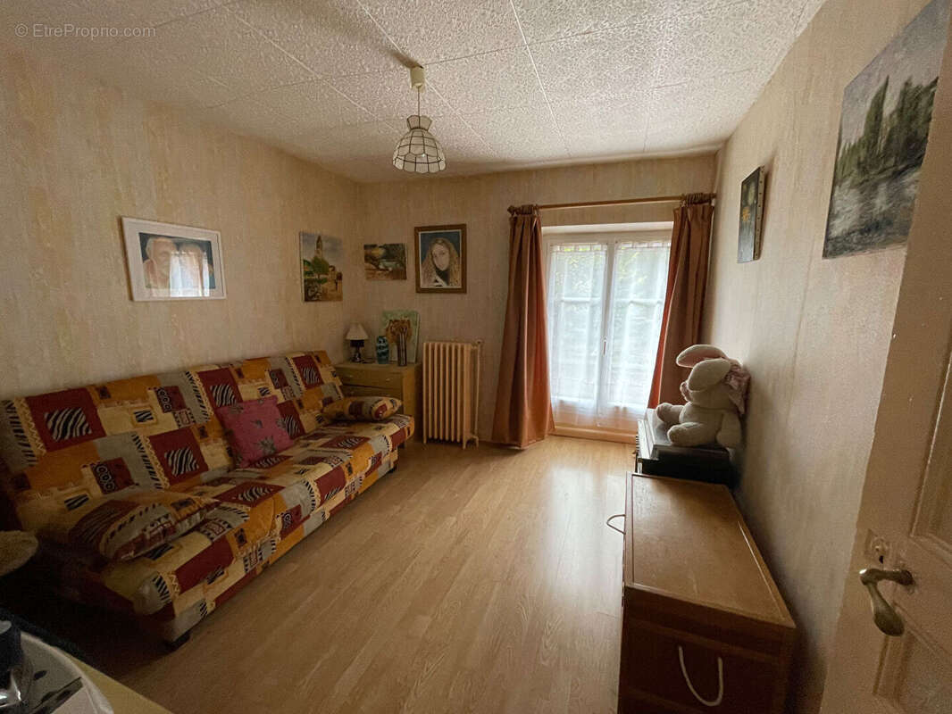 Maison à GUILLERVAL