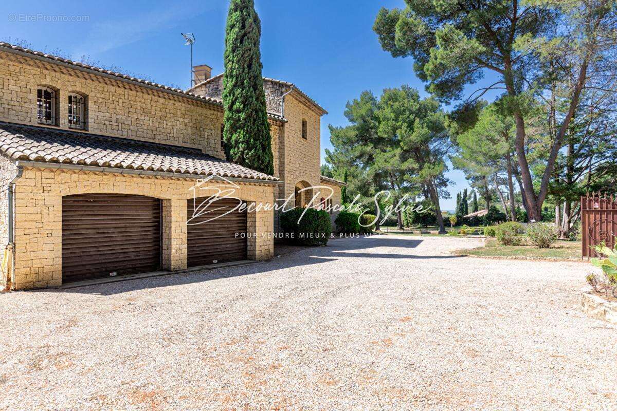 Maison à BEAUMES-DE-VENISE