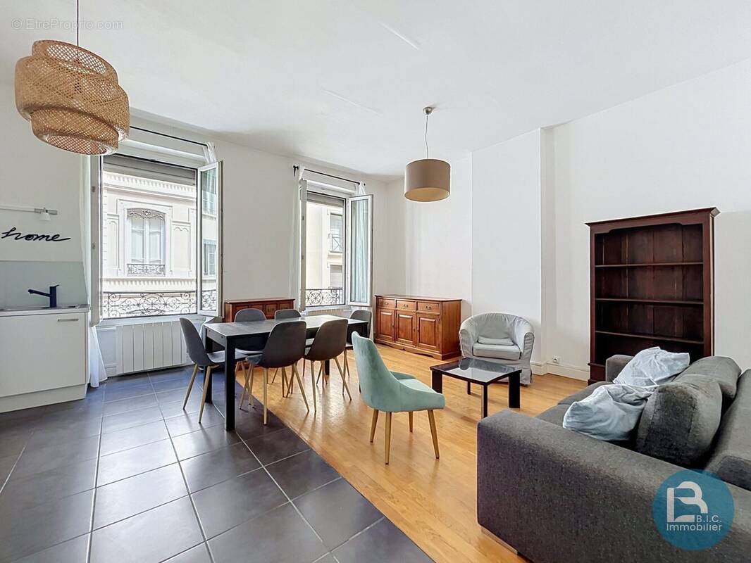 Appartement à LYON-6E