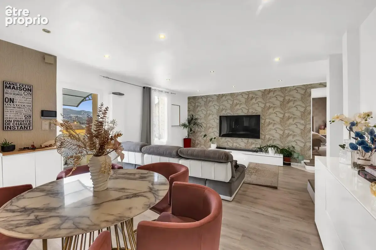 Maison 6 pièces 193 m² à vendre à Cagnes-Sur-Mer (06800) - photo 9