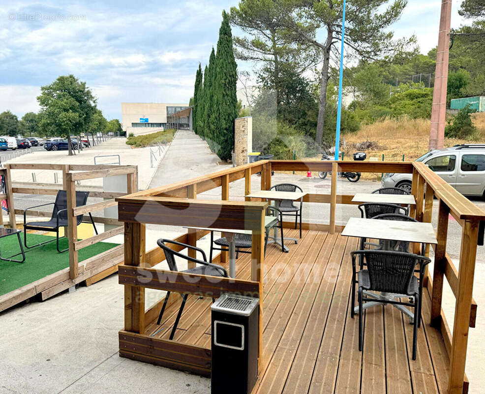 Commerce à ROCBARON