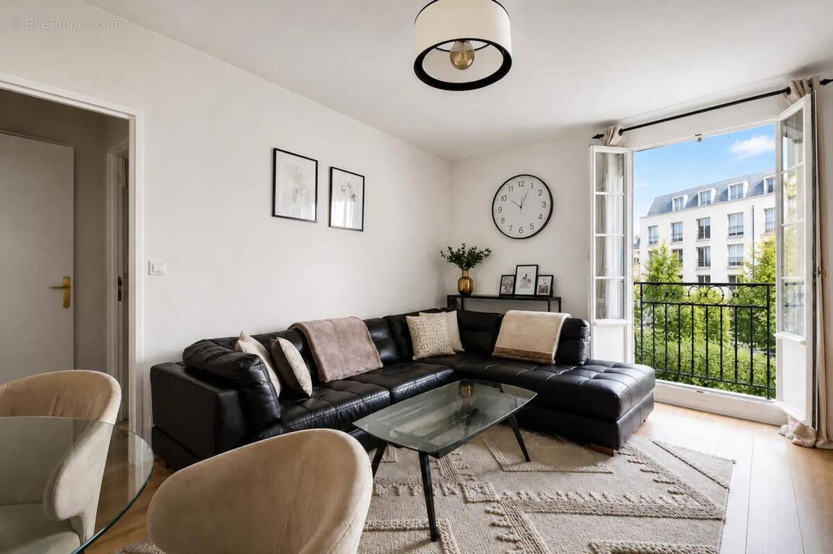 Appartement à SERRIS