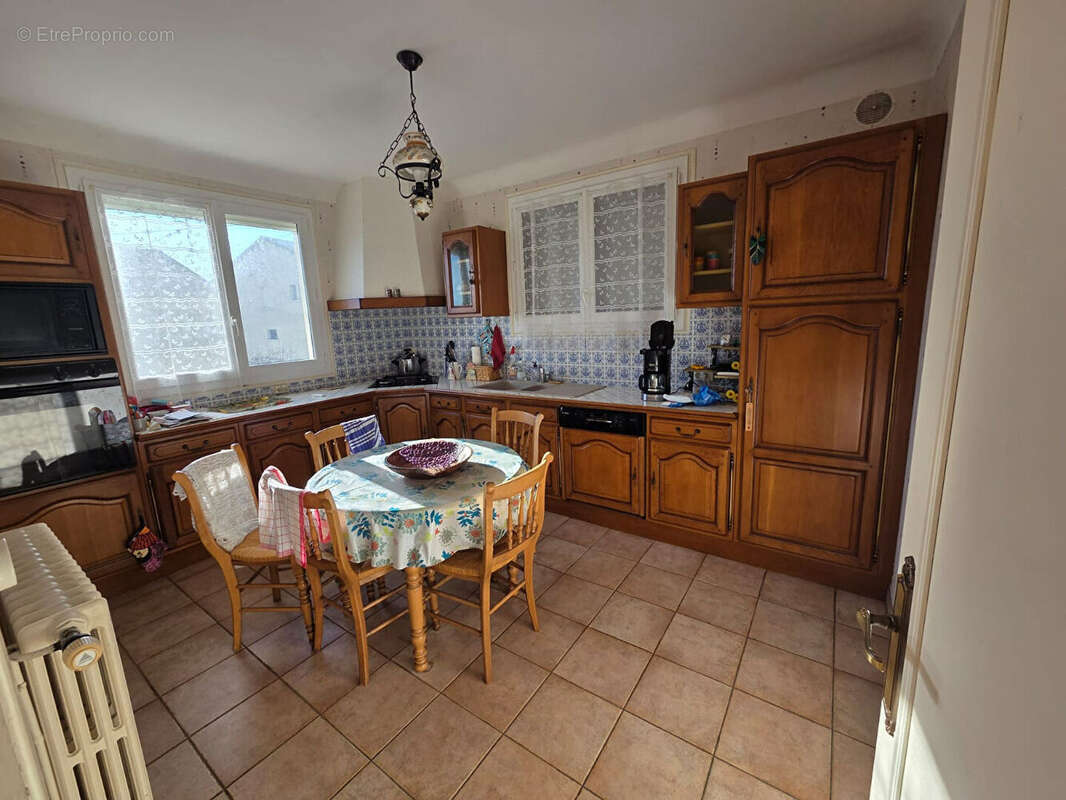 Maison à COULOUNIEIX-CHAMIERS