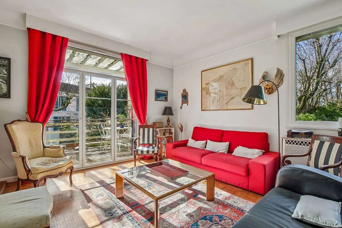 Maison à LE VESINET
