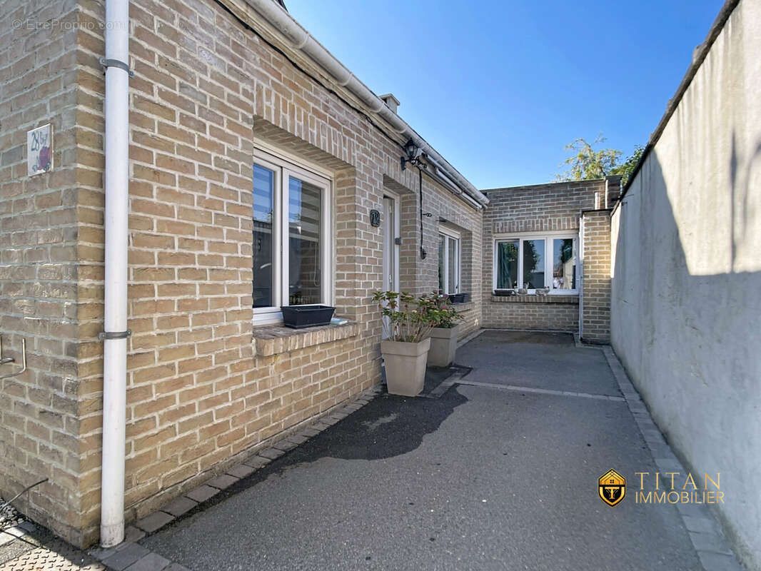 Maison 55 m² à Coudekerque-Branche  - photo 5