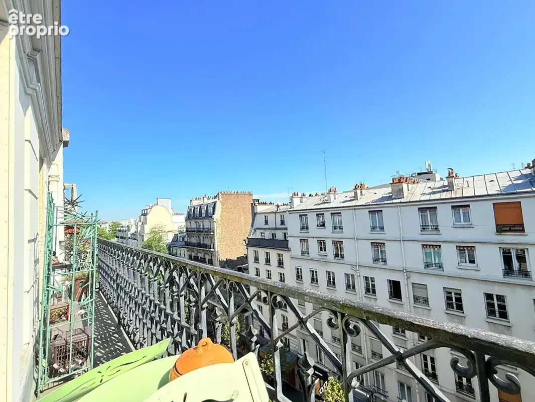 VIAGER OCCUPÉ - Avenue Secrétan - Appartement 3 pièces de 54.90m² avec balcon - photo 4