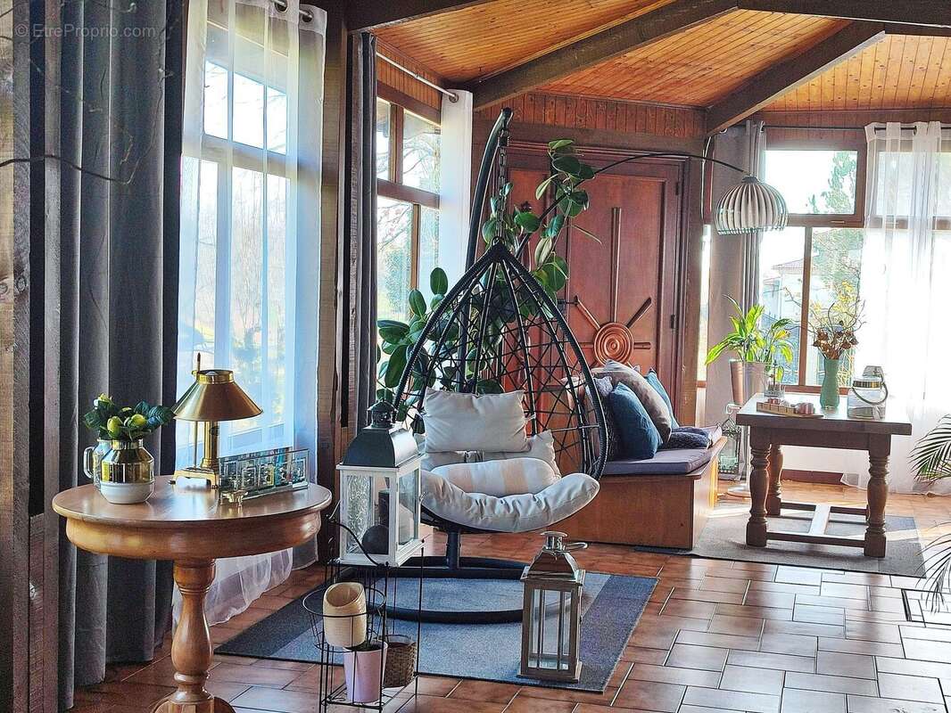 Maison à MAIGNAUT-TAUZIA