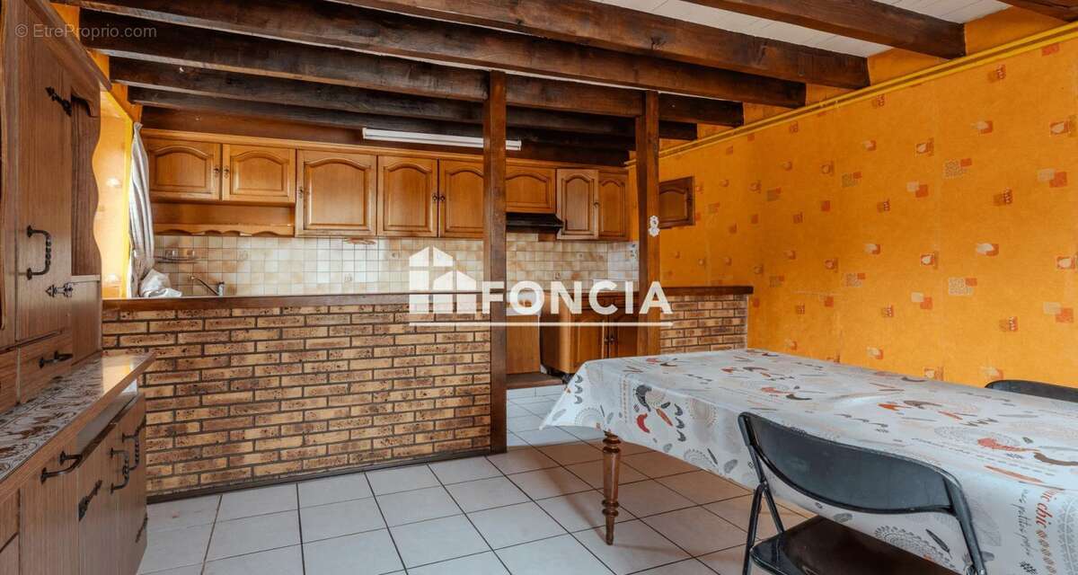 Maison à SILLE-LE-GUILLAUME