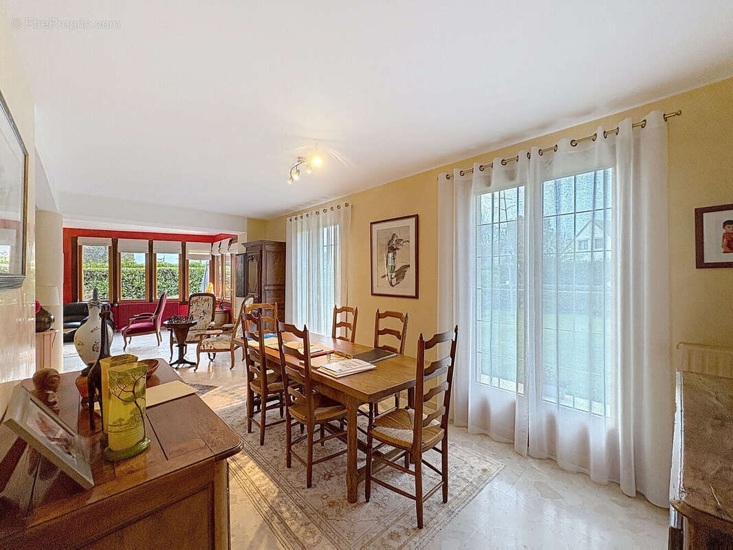 Maison à CAMBES-EN-PLAINE