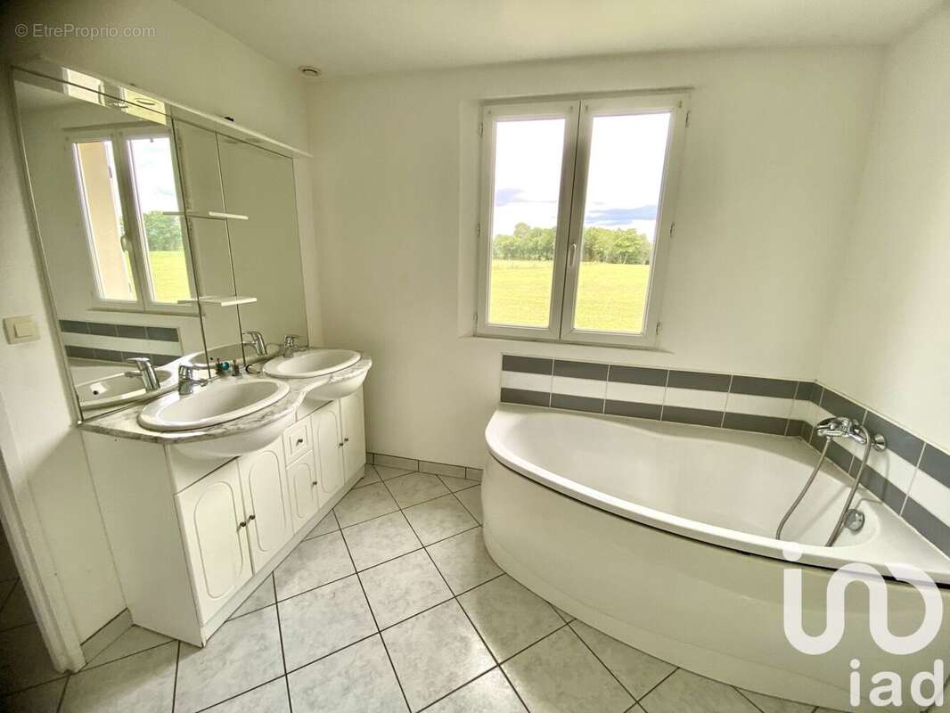 Photo 6 - Maison à MOISDON-LA-RIVIERE