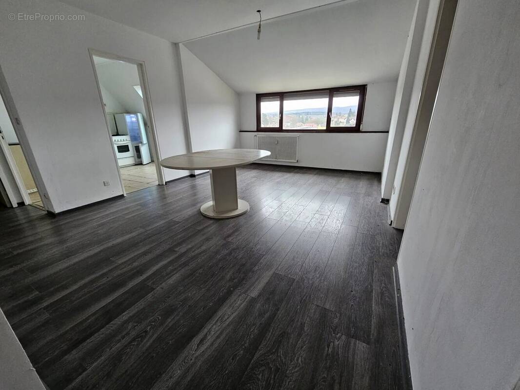 Appartement à L'ISLE-SUR-LE-DOUBS