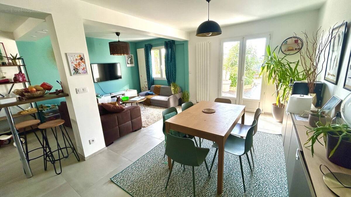 Maison à MANTES-LA-JOLIE