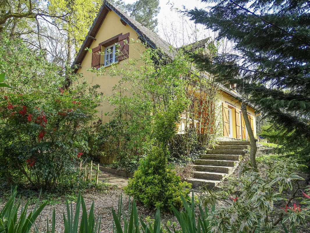 Maison à CHATRES-SUR-CHER