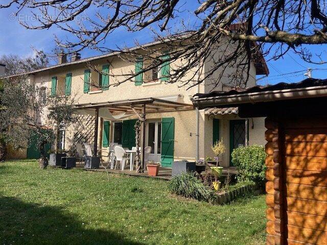 Maison à RILLIEUX-LA-PAPE