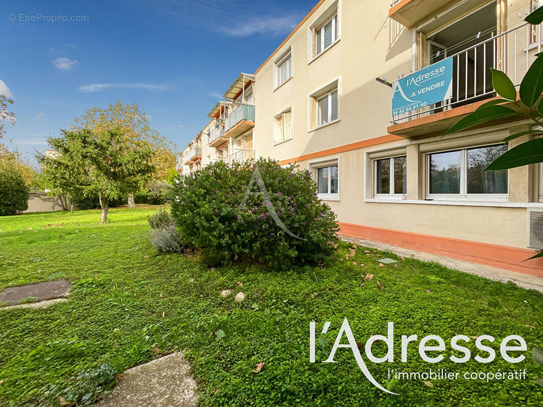 Appartement à MARSEILLE-8E