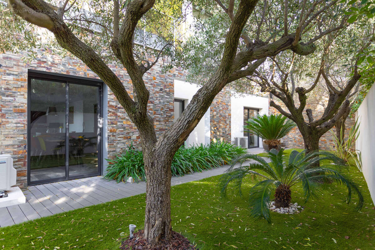 Maison à SANARY-SUR-MER