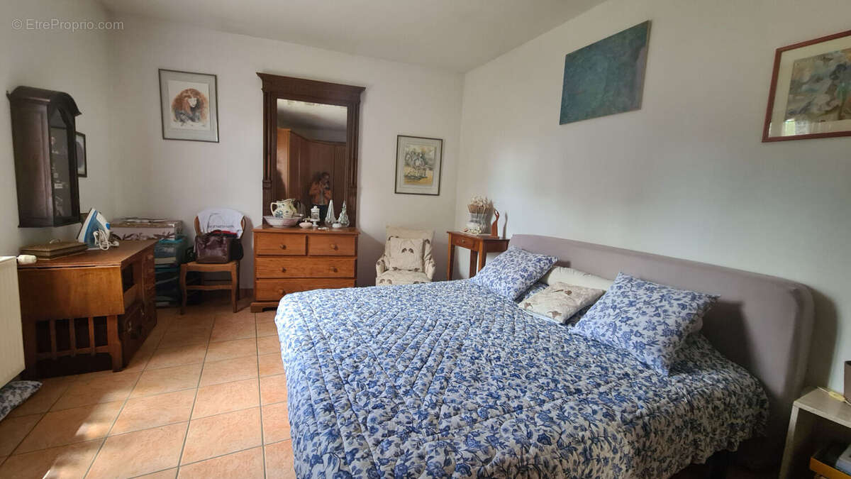 Maison à BAS-EN-BASSET
