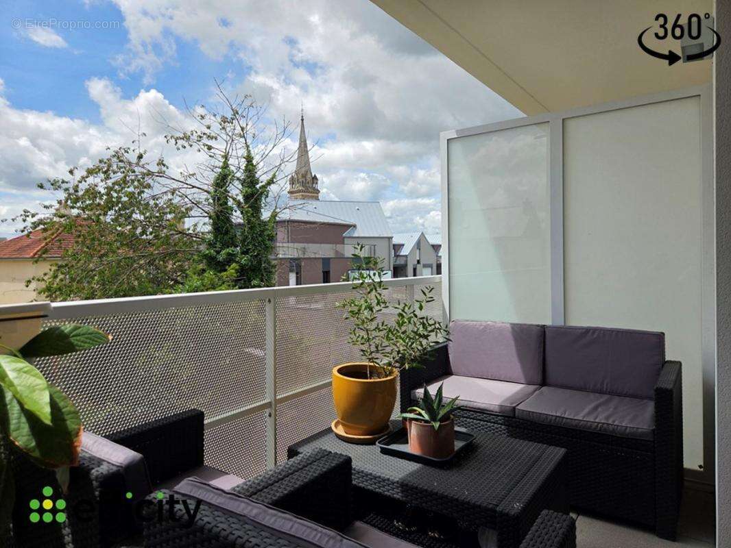 Appartement à LA CHAPELLE-DES-FOUGERETZ