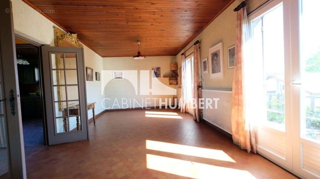 Maison 93 m² à Saint-Etienne  - photo 8