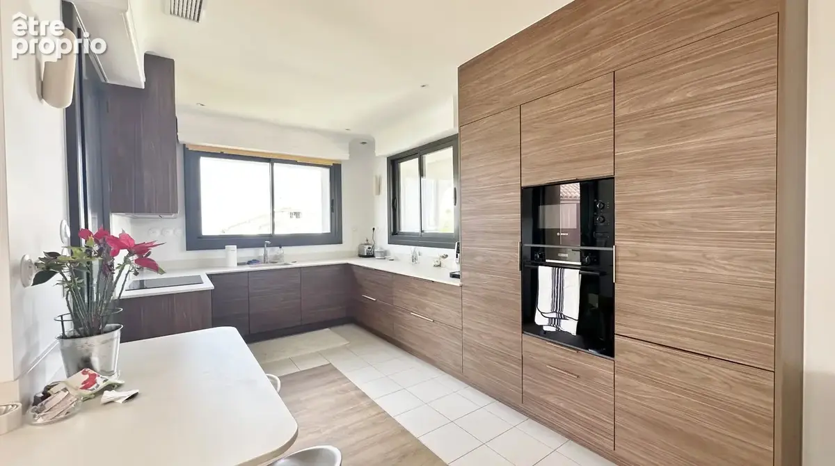 Biarritz milady  villa vue mer  203 m²  piscine  t2 indépendant  rénovée - photo 9