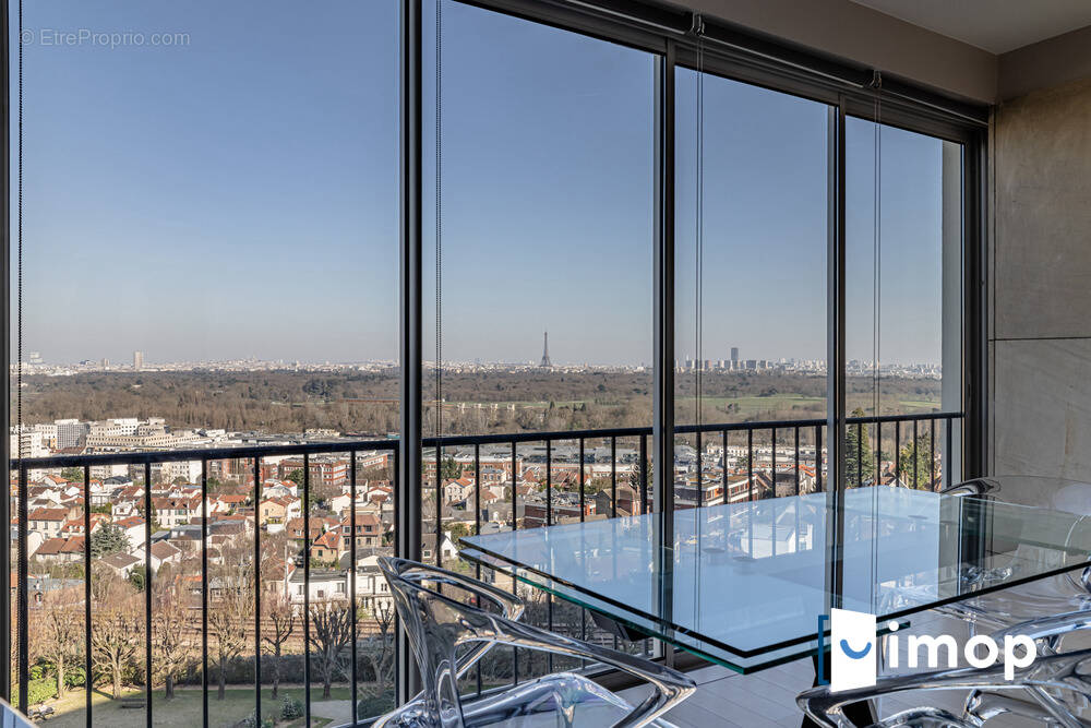 Appartement à SURESNES