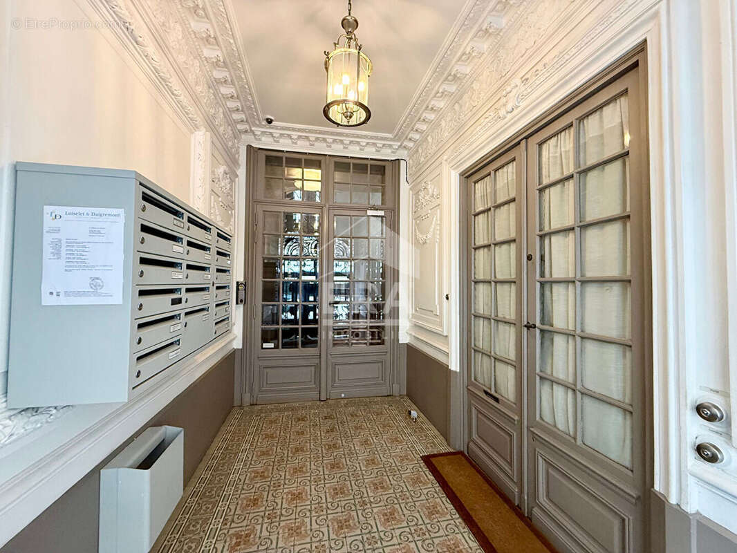 Appartement à BOULOGNE-BILLANCOURT