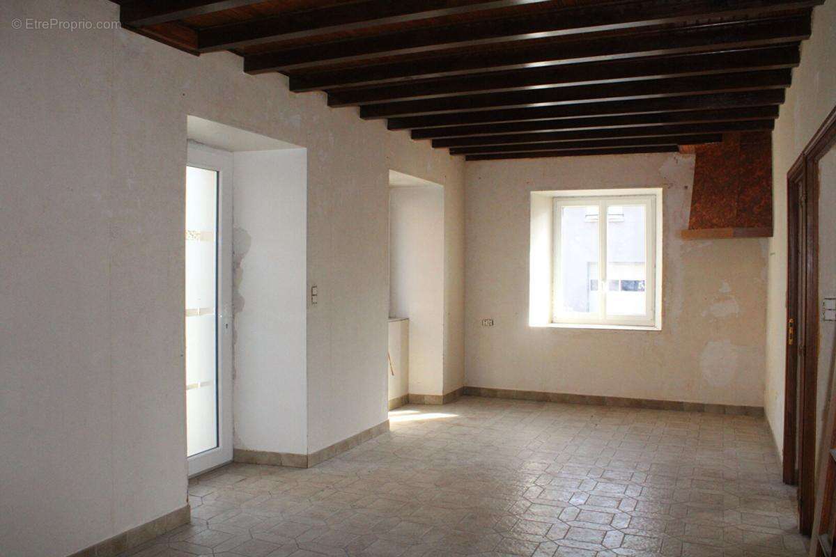 Maison à LANDOS