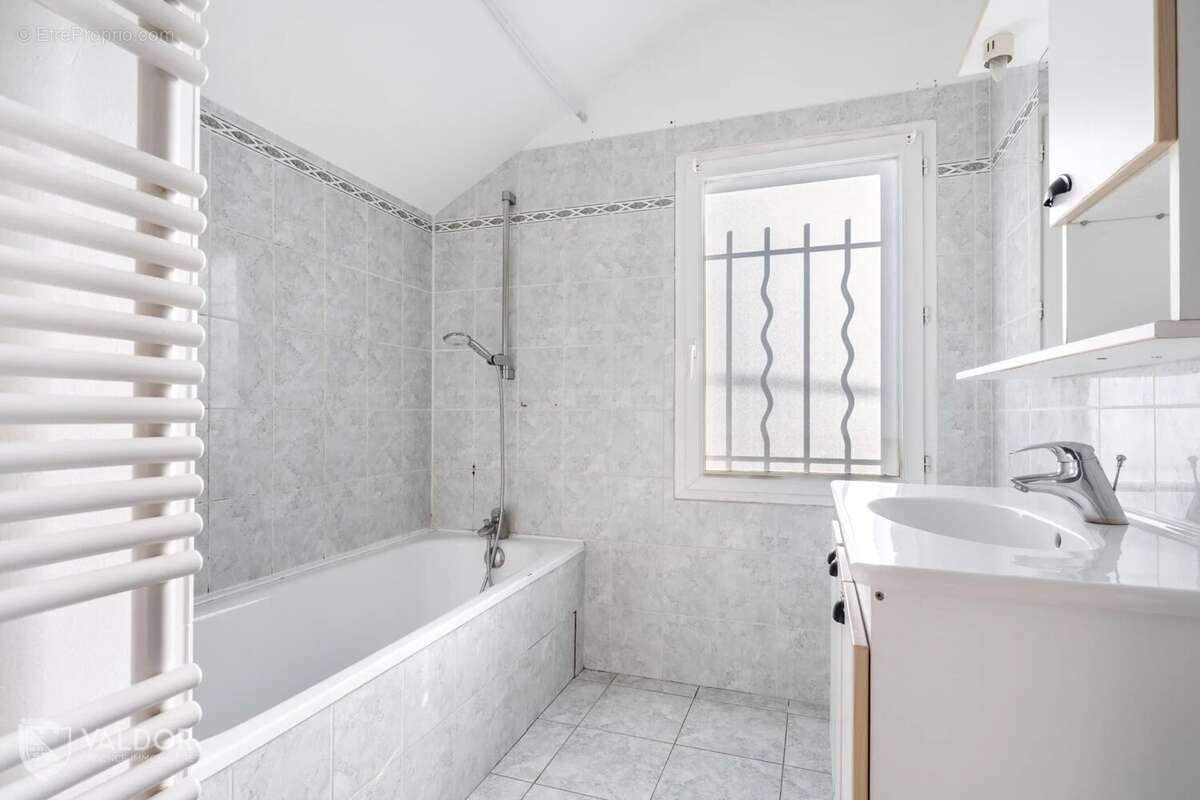 Maison à VILLEFRANCHE-SUR-SAONE