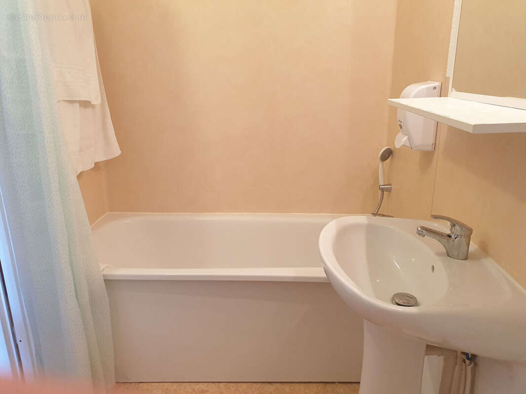 Appartement à LE VERDON-SUR-MER