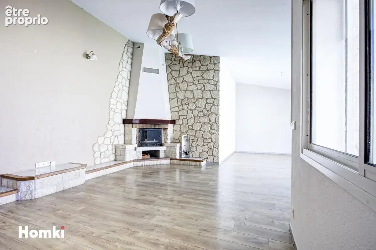 Maison/Villa T5 de 160 m² à Ponteilla 66300 - photo 3