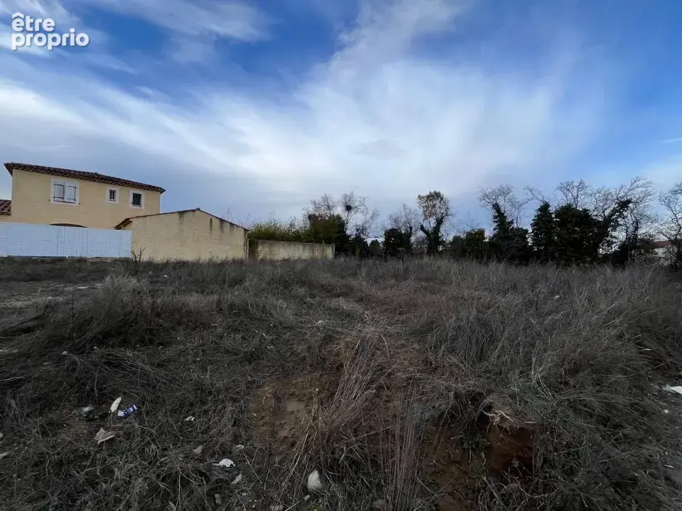 Terrain à LA BRILLANNE