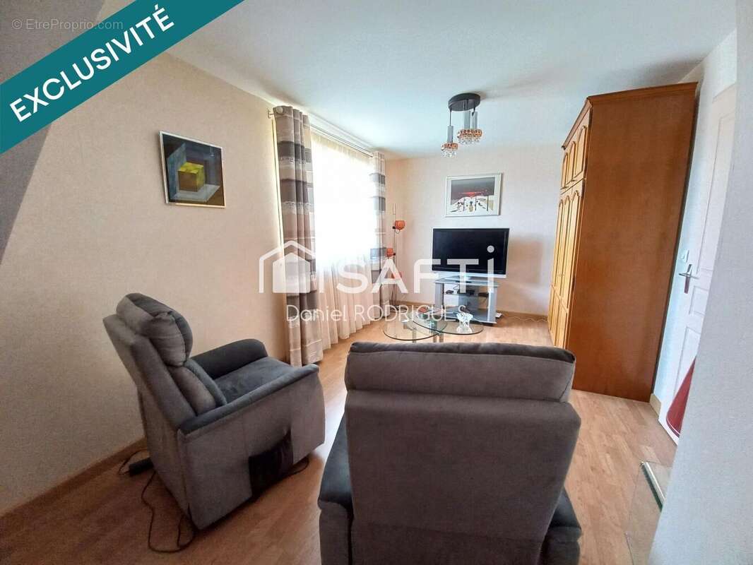 Maison 189 m² à Ozoir-La-Ferriere  - photo 8