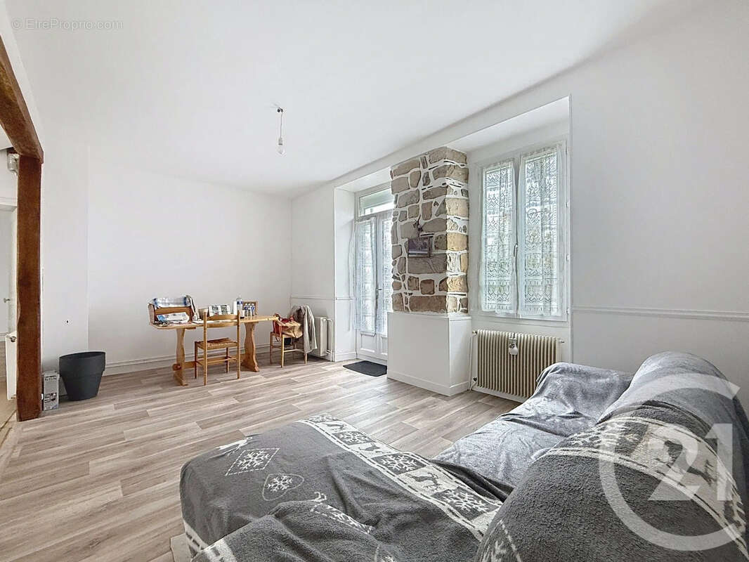 Appartement à CANNES-ECLUSE