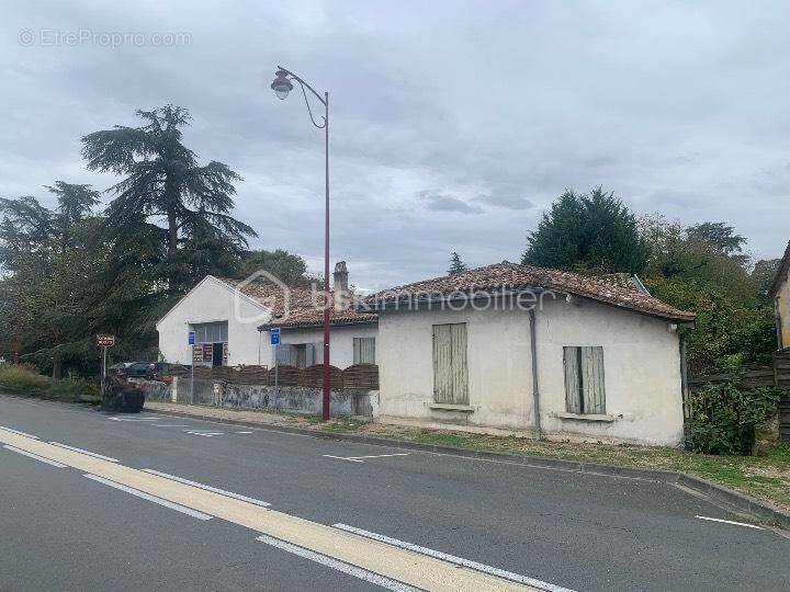 Maison à MOULEYDIER