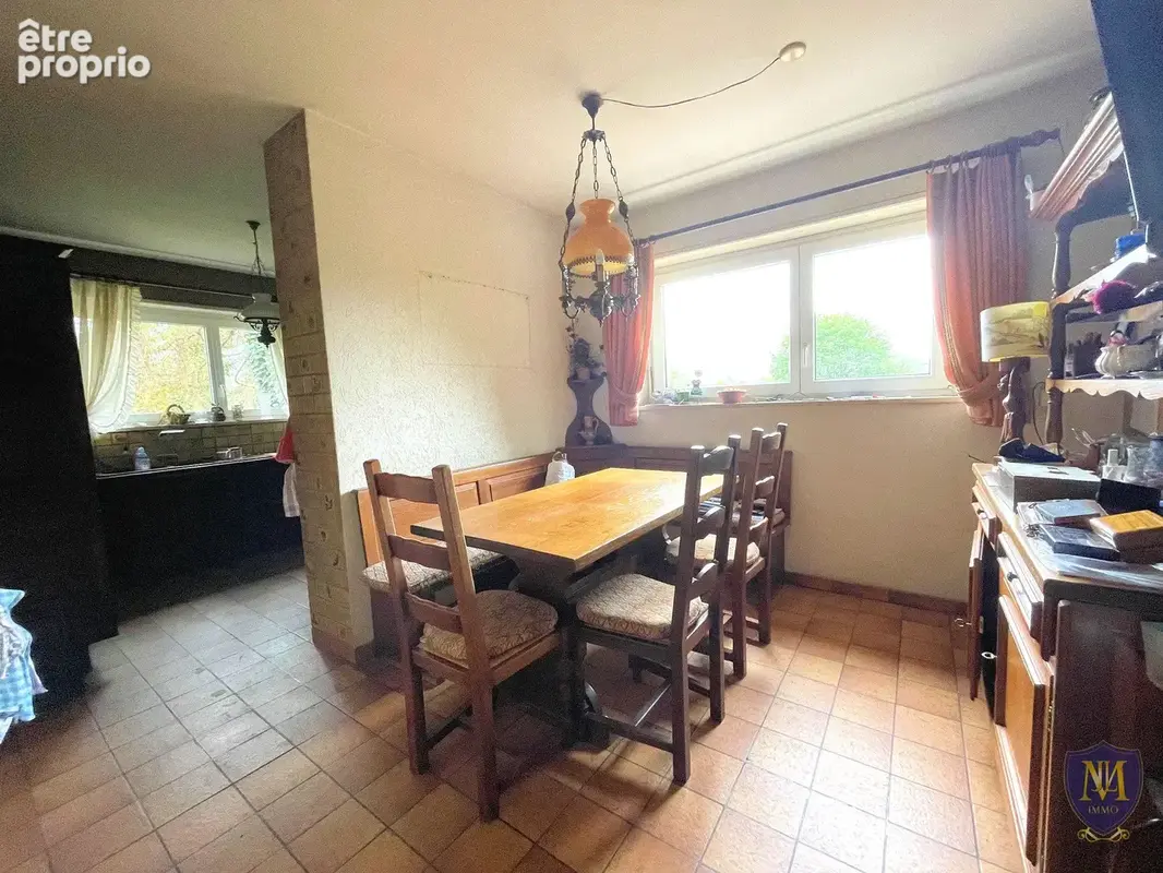 Village-neuf avec vue dégagée grand plain-pied de 222 m2 sur 30,11 ares de terrain - photo 6