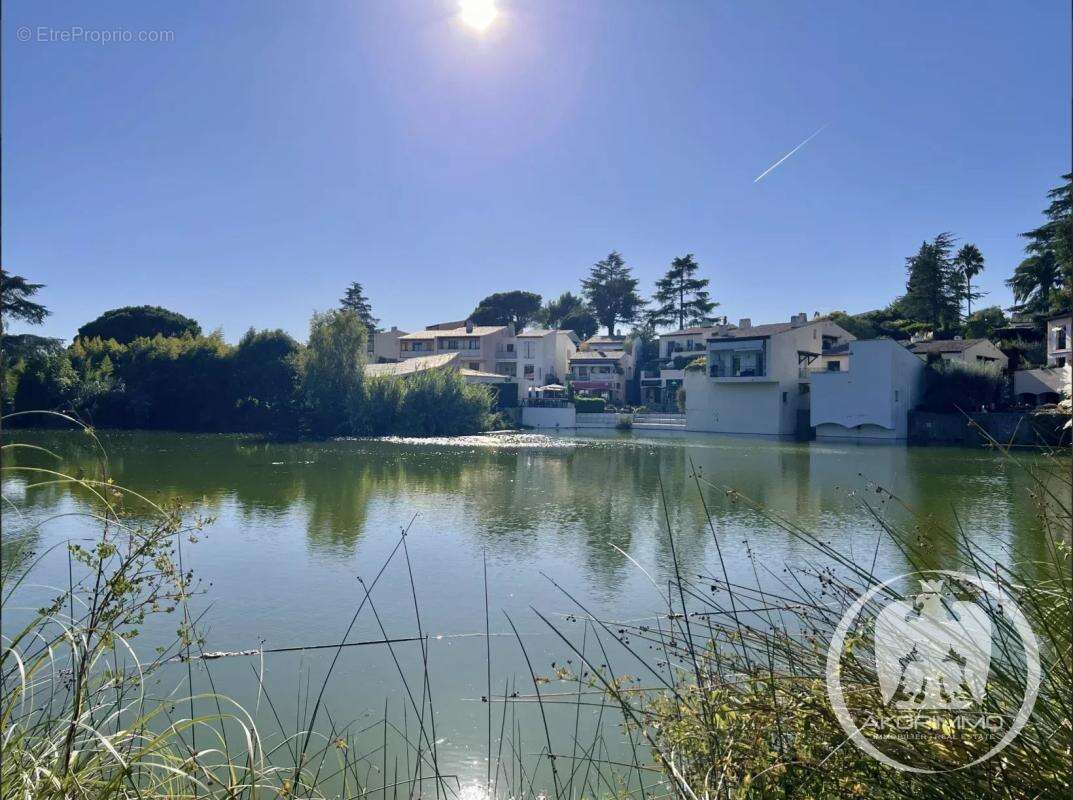 Maison à VILLENEUVE-LOUBET