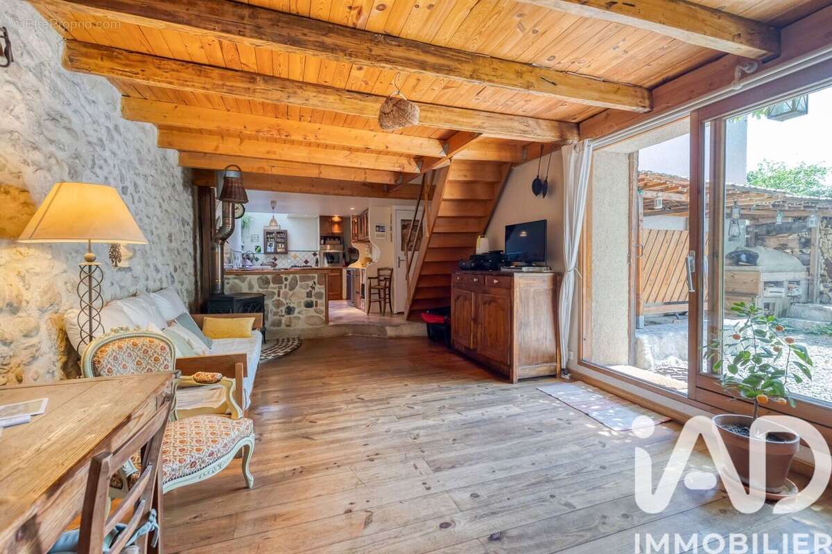 Photo 2 - Maison à SAINTE-MARIE-D'ALLOIX
