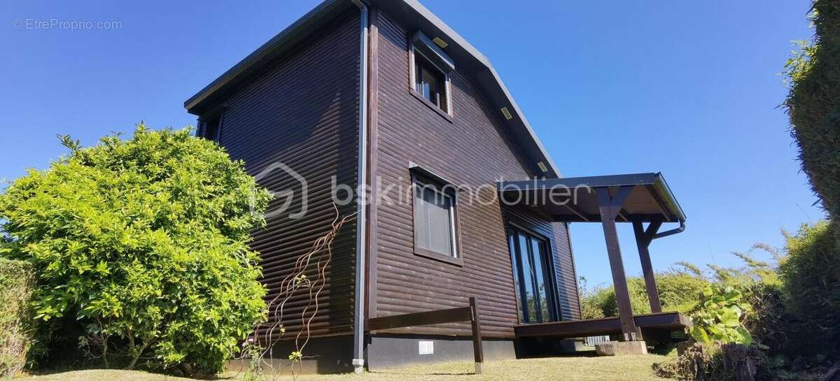 Maison à SAINT-DENIS