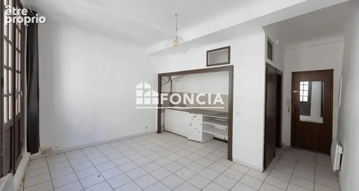 PETIT BAYONNE T1 23m² lumineux – 2ème étage – pied des commerces 105 000€ - photo 2