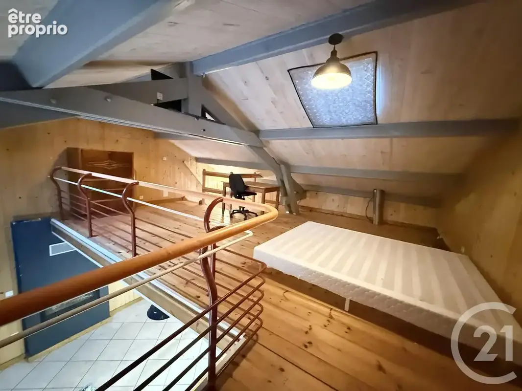 Maison 272 m² à Vezezoux  - photo 12