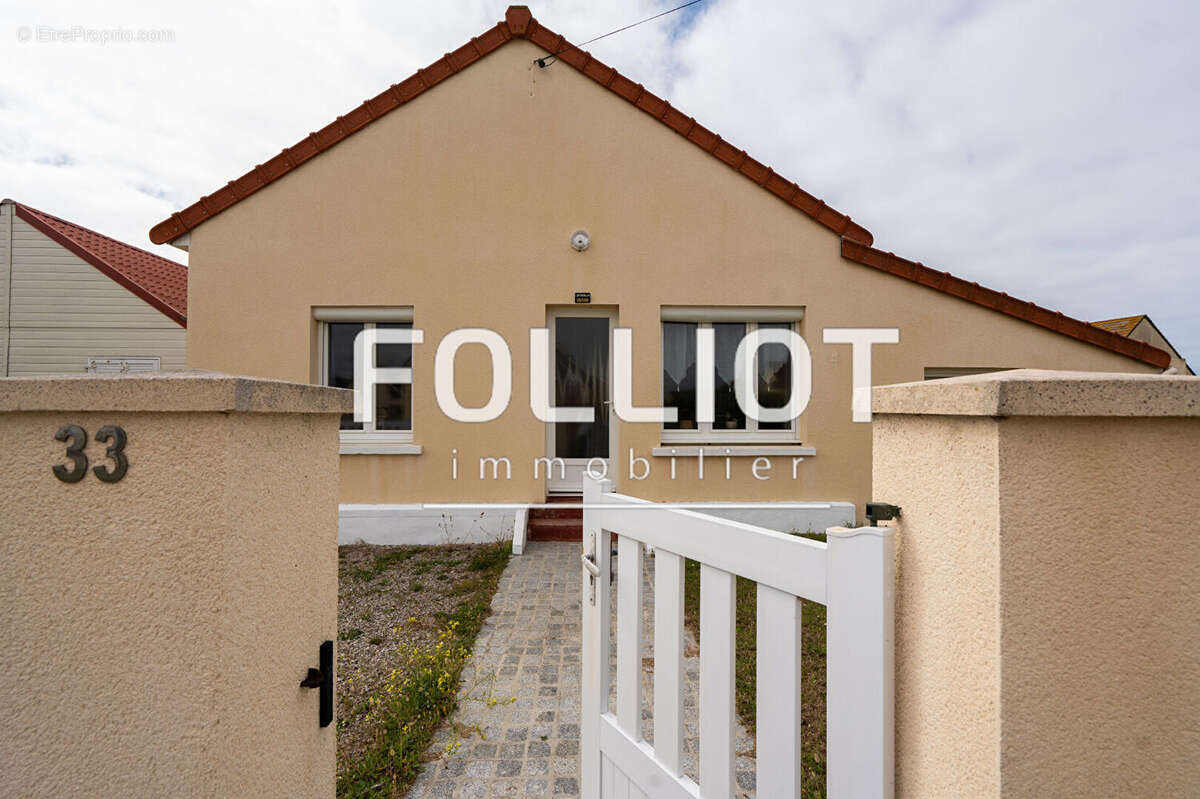 Maison à SURTAINVILLE