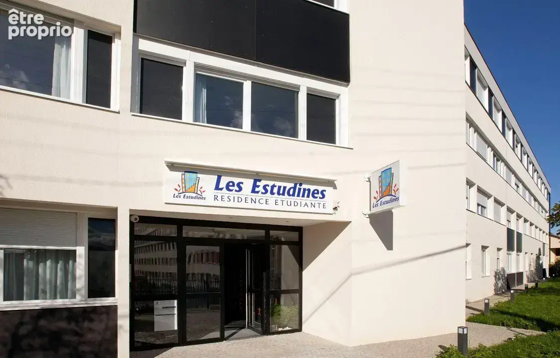 INVESTISSEMENT LOCATIF  CLERMONT-FERRAND  Résidence Étudiante Les Cézeaux  7,10 % de rentabilité - photo 8